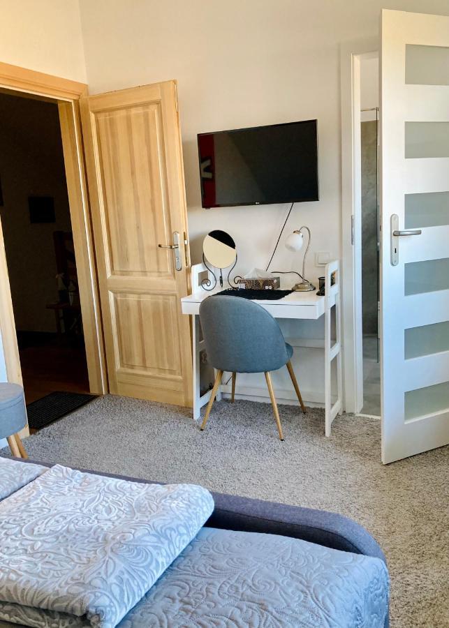 Zielone Okiennice Miłki Extérieur photo
